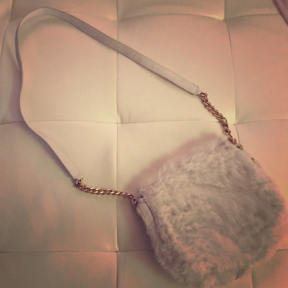 Juicy couture white leather rabbit fur purse gold